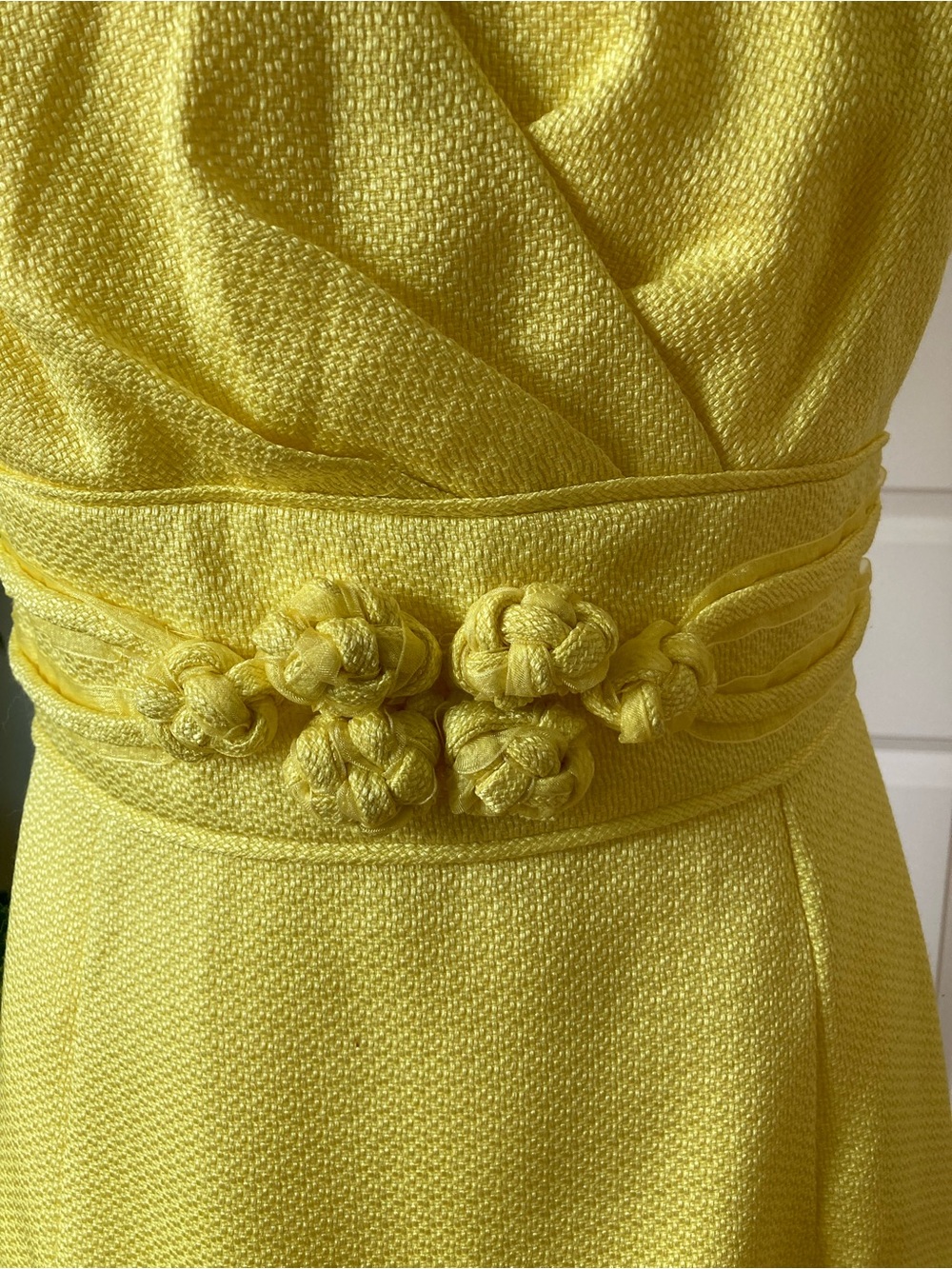 ANTONIO MELANI Bright Yellow V-Neck Floral Waist Sheath Dress - Picture 2 of 9